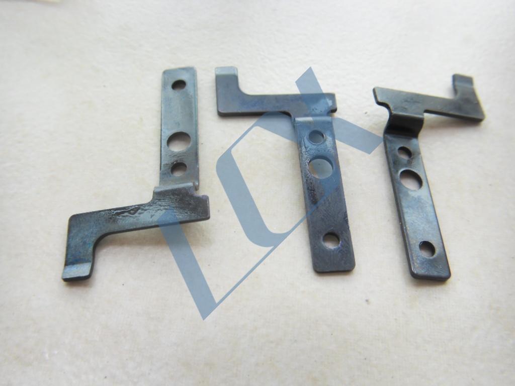 44426701 PUSHER, LOWER