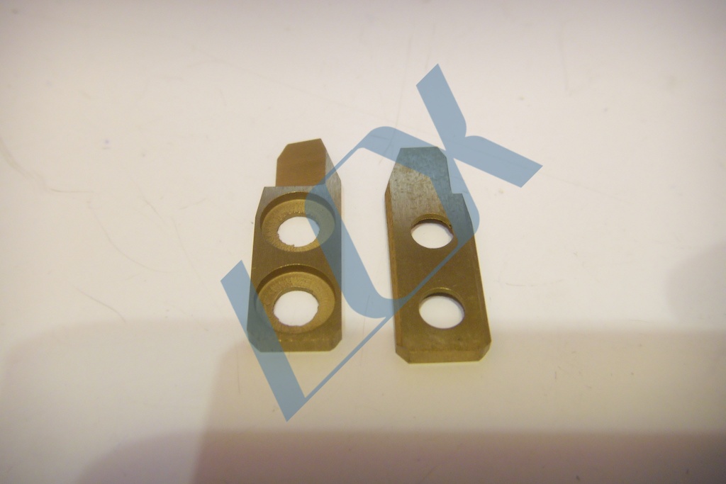 47898701 FORMER, R INSIDE